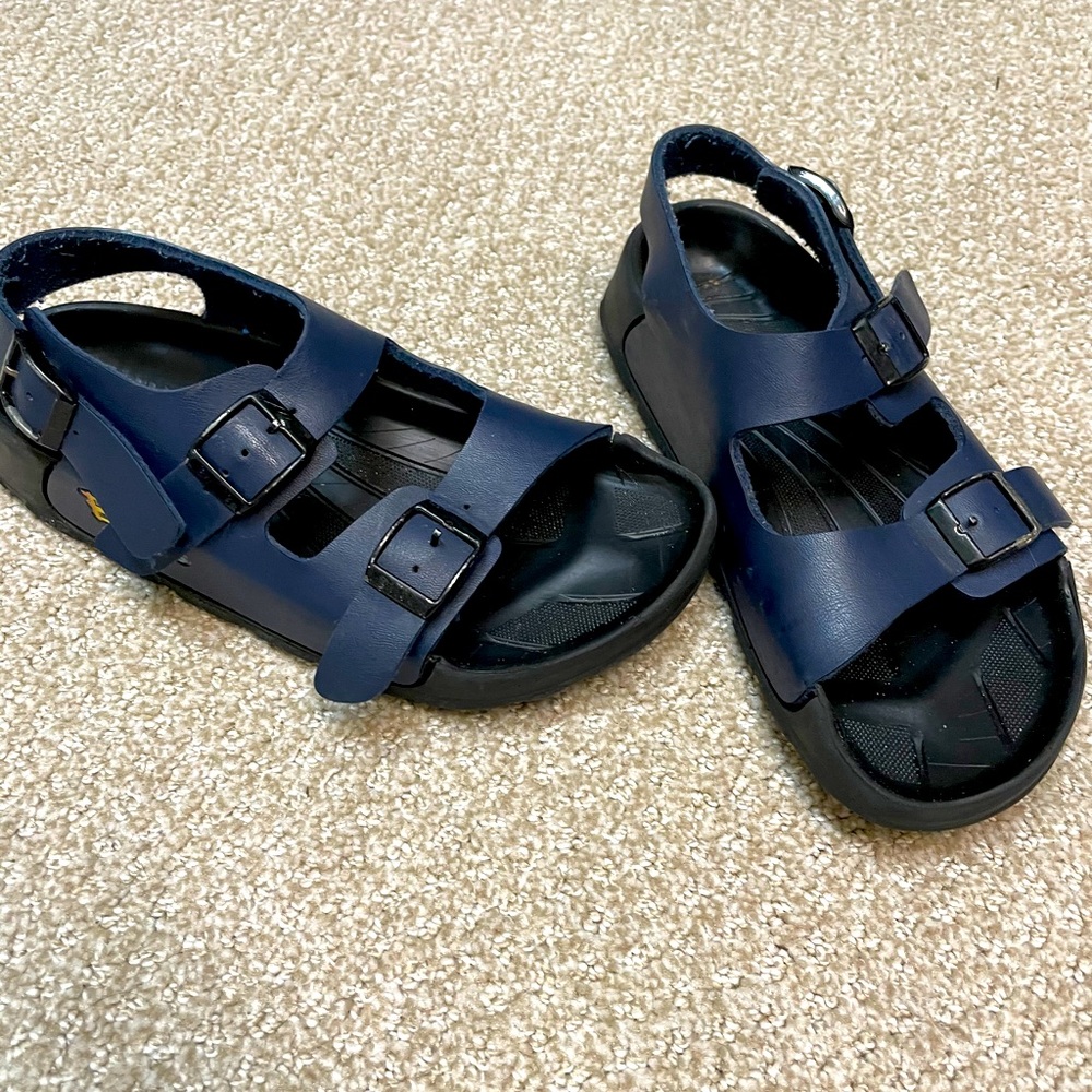 Kids Birkenstock Arizona Birkis. Size 3/ EU 34